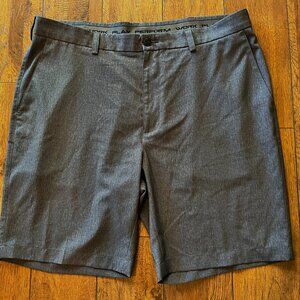 Roundtree & Yorke Performance Work Play Men's Shorts 38 Gray EUC